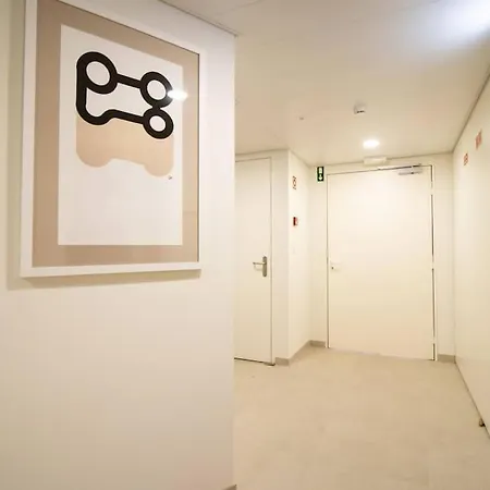 Reference T1 2nd Floor 리스본